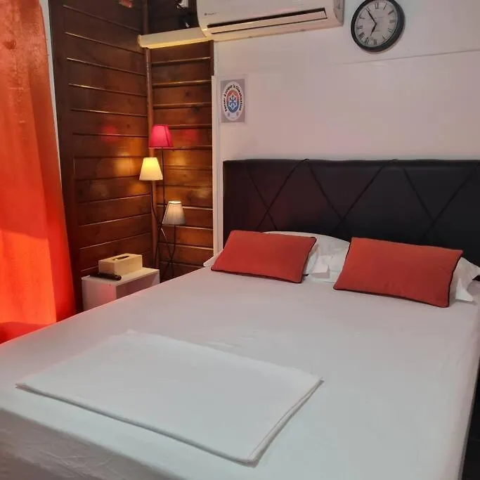 Apartment Charmant Studio D'Invite - Baie-Mahault